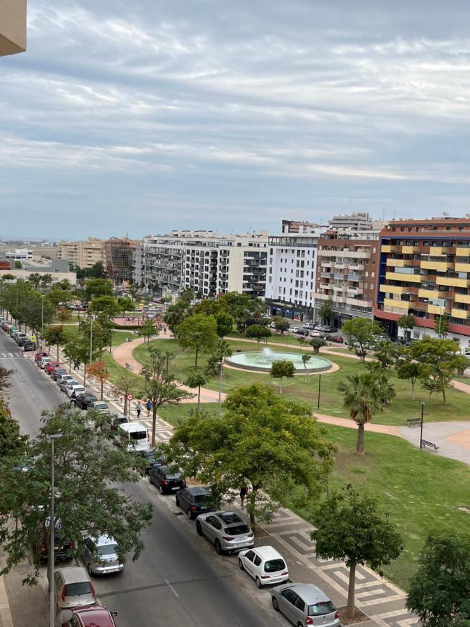 Appartement Teatinos Paradise à Málaga Extérieur photo