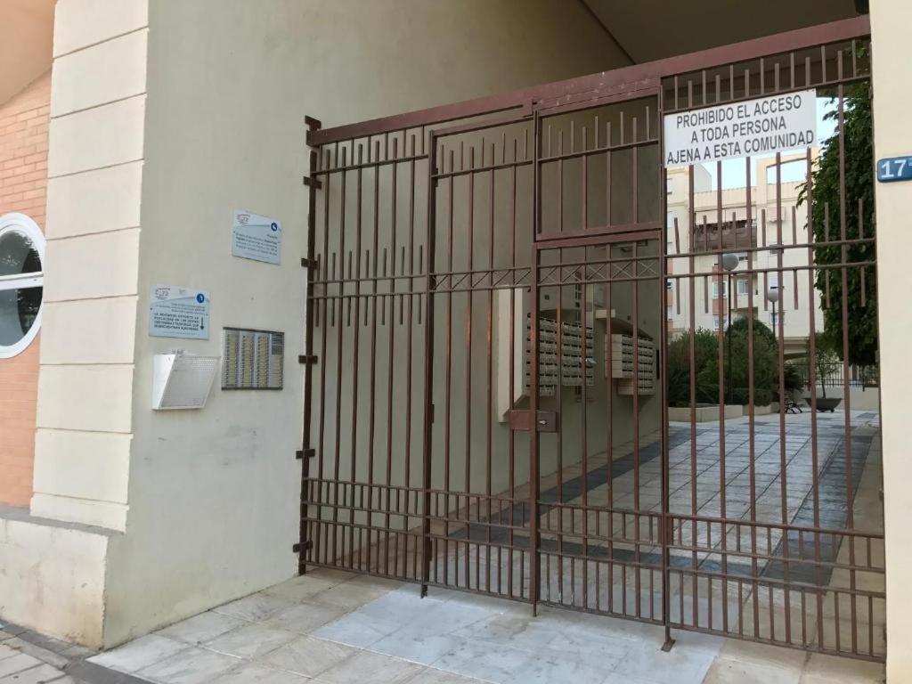 Appartement Teatinos Paradise à Málaga Extérieur photo