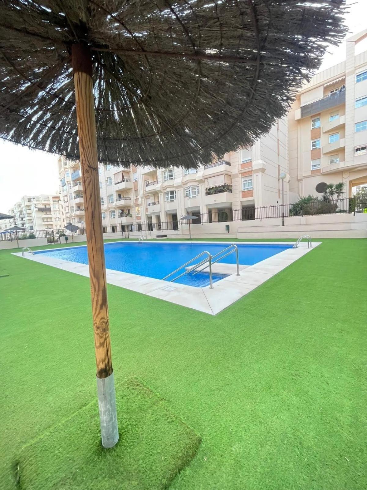 Appartement Teatinos Paradise à Málaga Extérieur photo